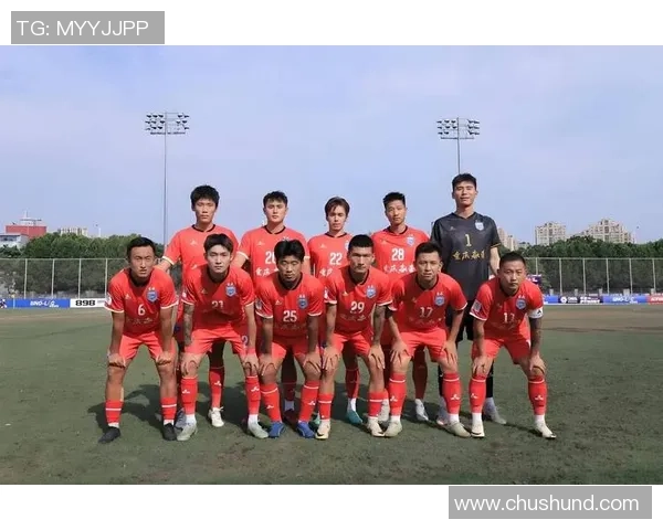 重庆足球队中路突破战术解析与未来发展展望 重庆足球队中路突破战术解析与未来发展展望