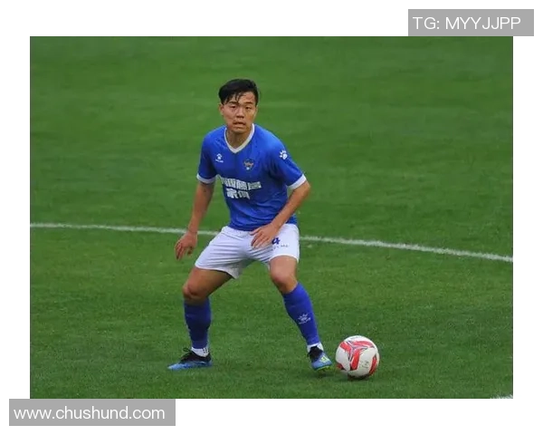 北京足球队以58分稳居杯赛积分榜首位其他球队紧追不舍